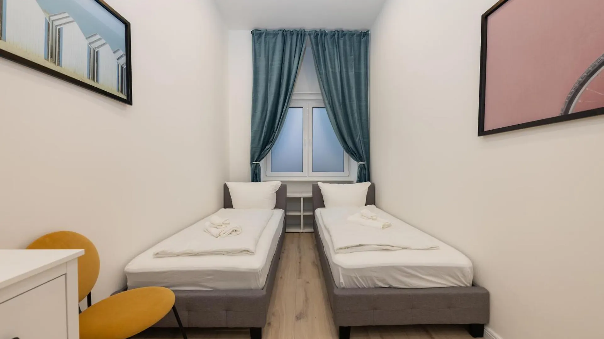 Time4Staying 3 Sz Maisonette Nahe Kudamm, Icc & Zoo Berlin