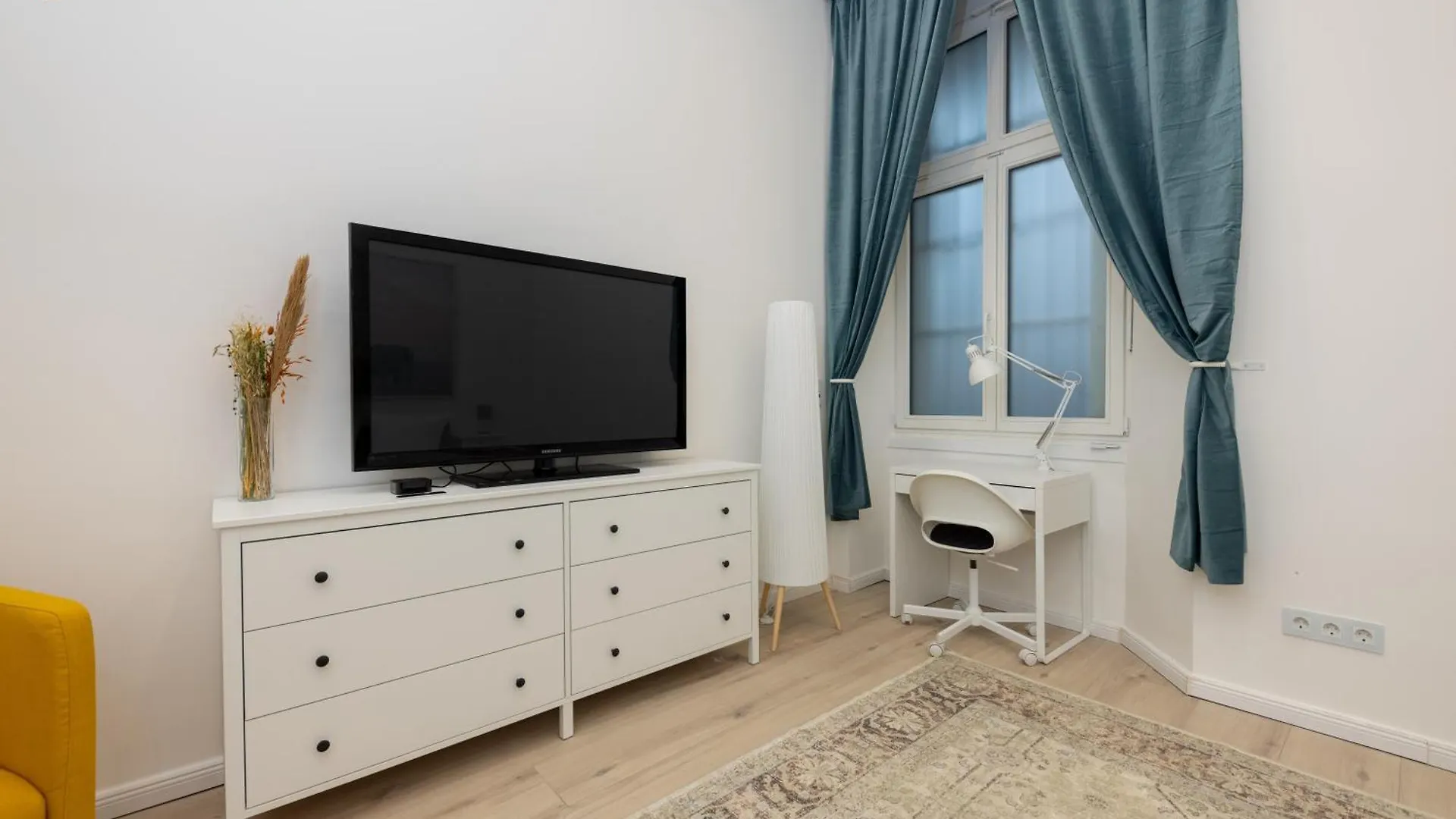 Time4Staying 3 Sz Maisonette Nahe Kudamm, Icc & Zoo ベルリン 0*,